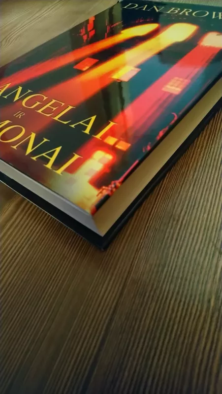 Angelai ir demonai - Dan Brown, knyga 3