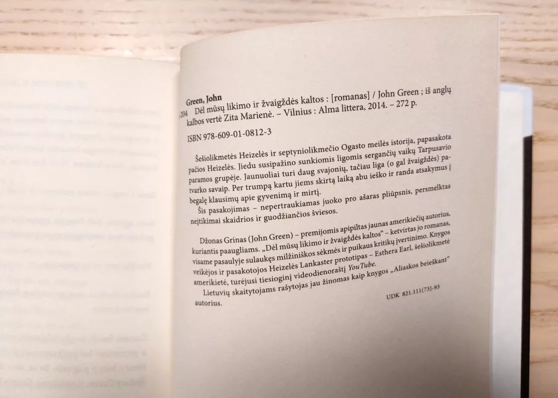 Dėl mūsų likimo ir žvaigždės kaltos ir Popieriniai miestai (2 knygų rinkinys) - John Green x, knyga 5