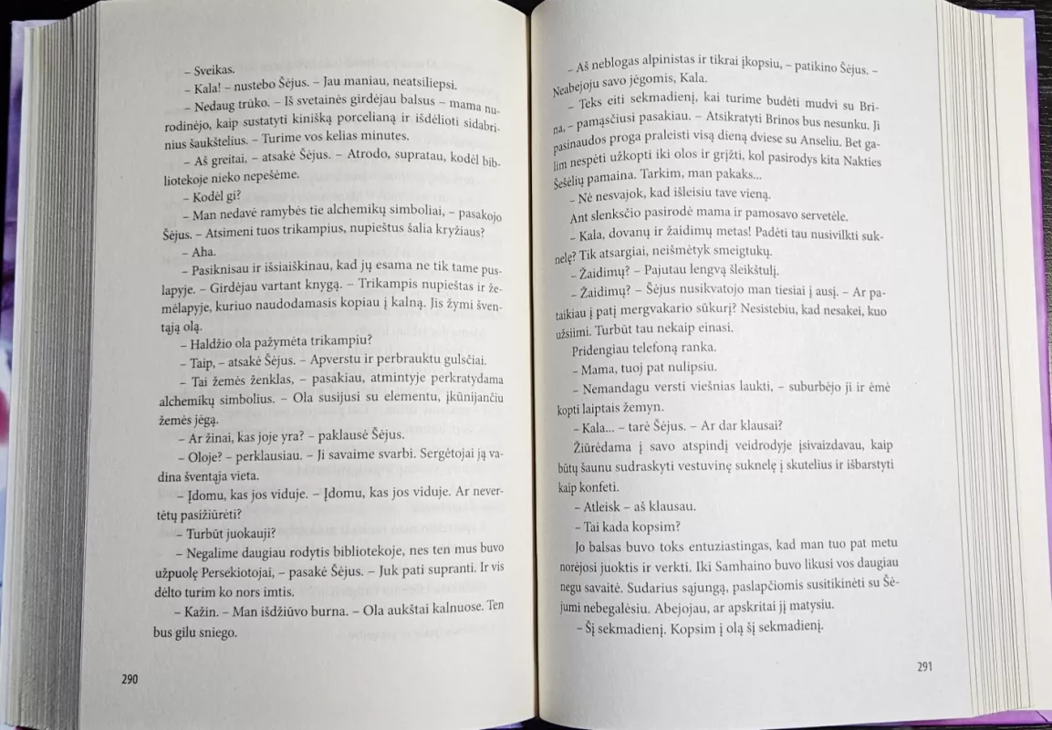 Nakties šešėlis - Andrea Cremer, knyga 4