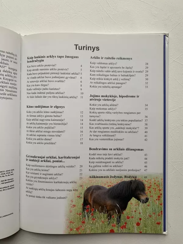 Arkliai - Kas yra kas LIetuvoje, knyga 3