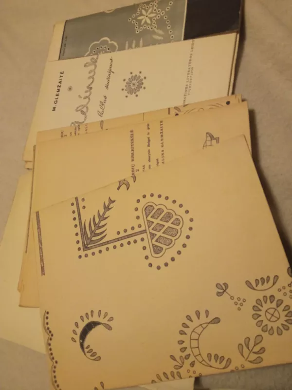 Adinukė : baltas siuvinėjimas - Mikalina Glemžaitė, knyga 2