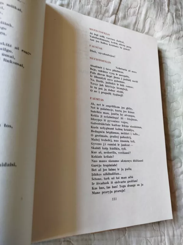 Faustas (Drama) - J. V. Getė, knyga 4