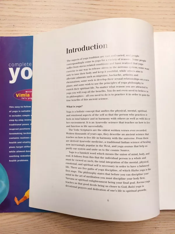 Complete Book of Yoga The total yoga workout for mind, body and spirit - Vimla Lalvani, knyga 6