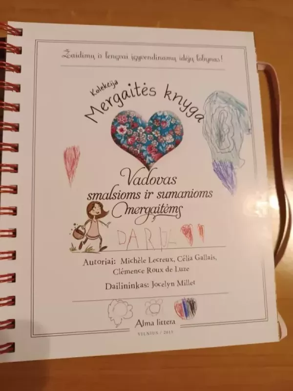 Mergaitės knyga - Michèle Lecreux, Célia Gallais, Clémence Roux de Luze, knyga 3