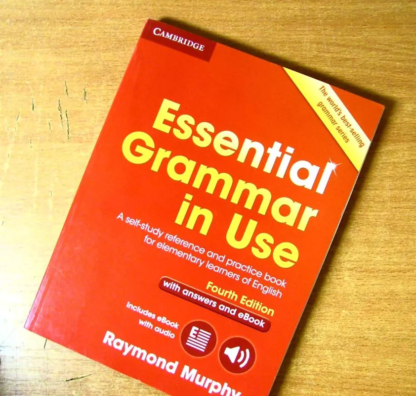 Essential Grammar in Use Fourth edition Book with answers and Interactive ebook - author nera, knyga