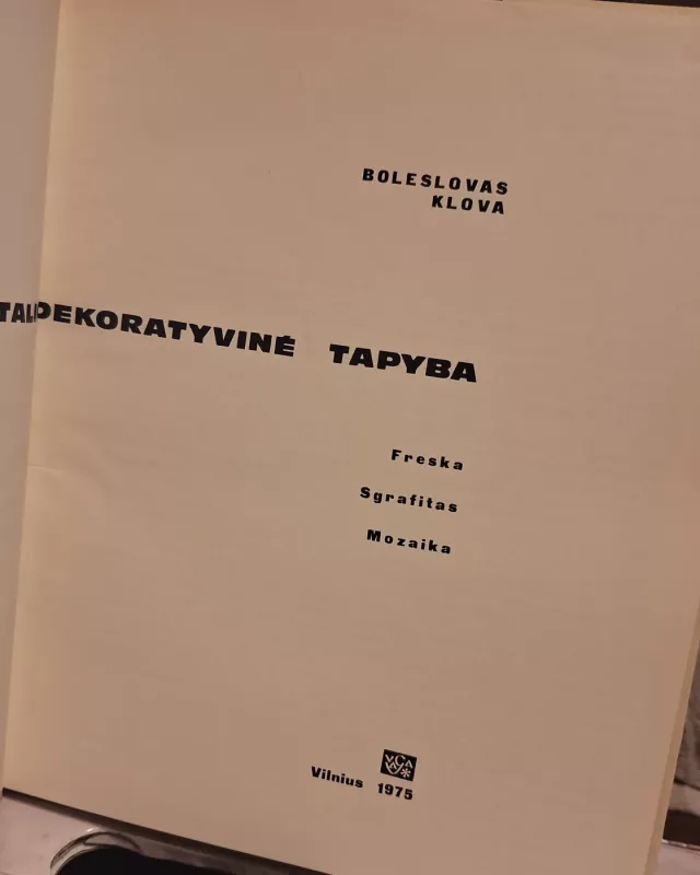 Lietuvių monumentalioji dekoratyvinė tapyba - Boleslovas Klova, knyga 3