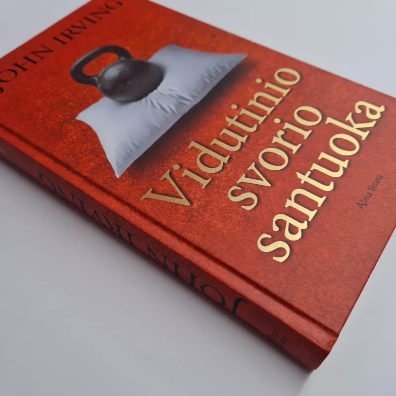 Vidutinio svorio santuoka - John Irving, knyga 2