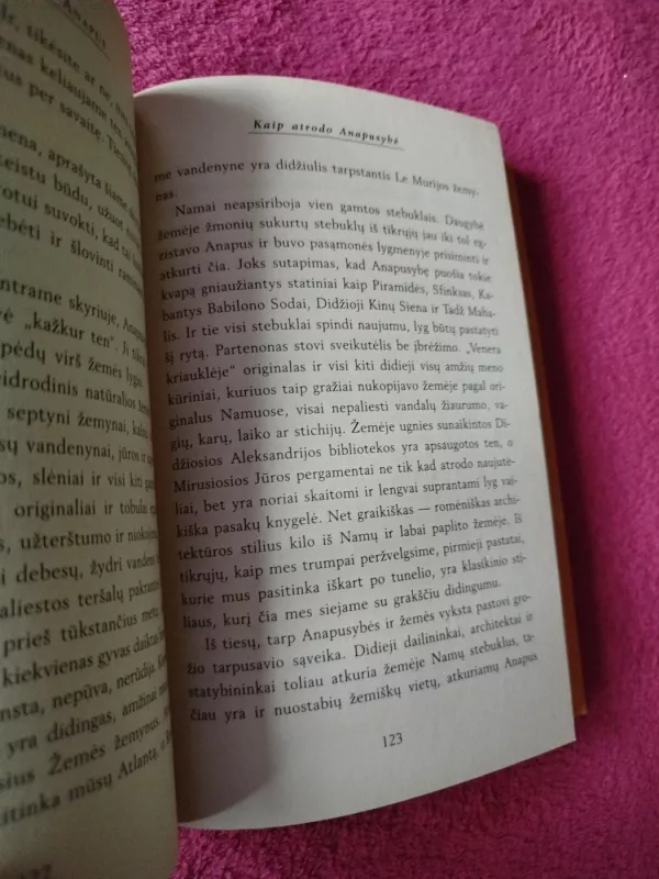 Gyvenimas Anapus - Sylvia Browne, knyga 4