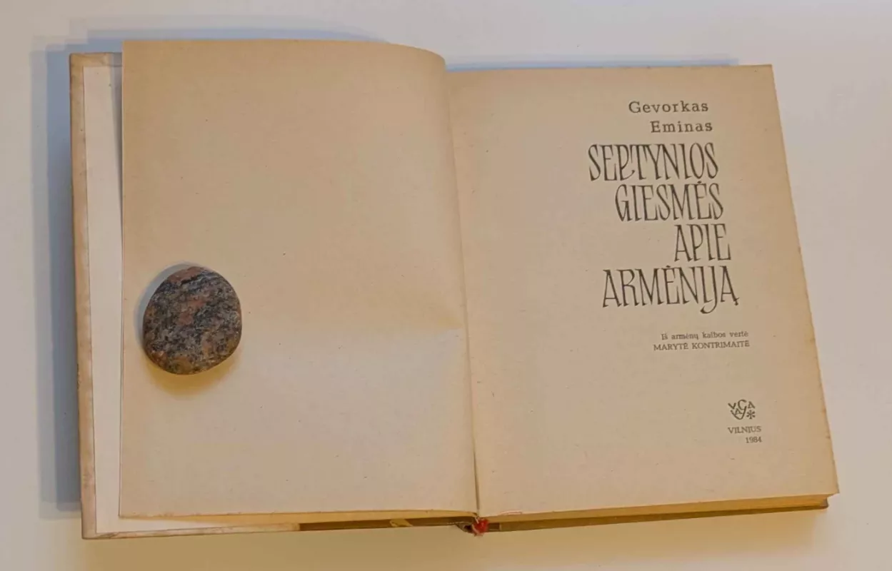 Septynios giesmės apie Armėniją - Gevorkas Eminas, knyga 3