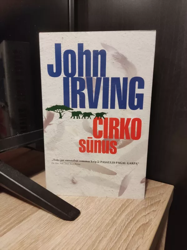 Cirko sūnus - John Irving, knyga 2