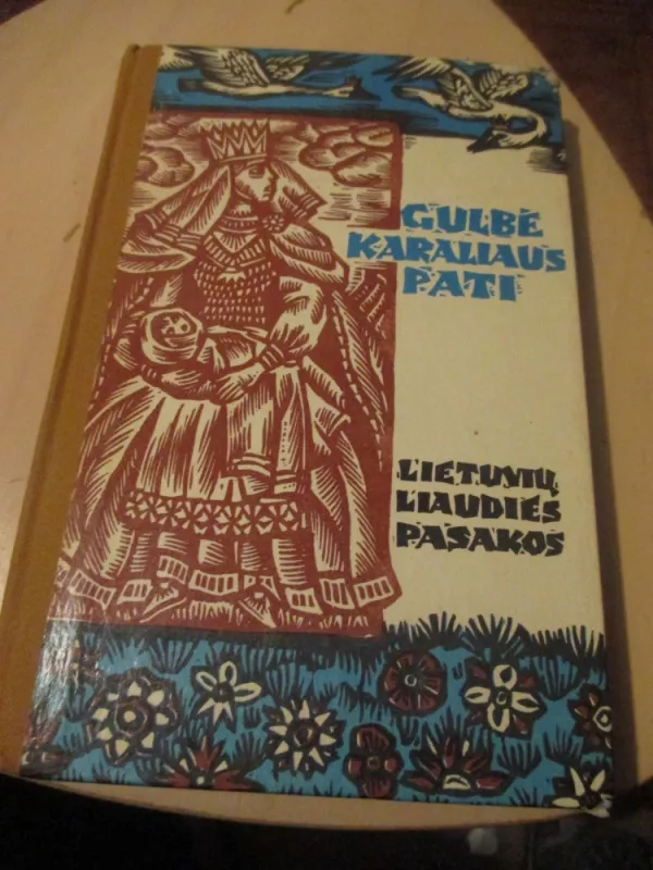 Gulbė karaliaus pati - Autorių Kolektyvas, knyga 3