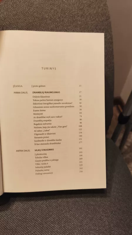 Anapus žodžių. Ką galvoja ir jaučia gyvūnai - Carl Safina, knyga 4