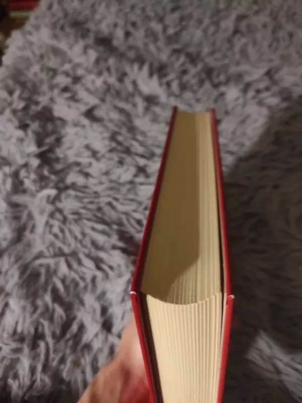 Raudonoji karalienė - Matt Ridley, knyga 3