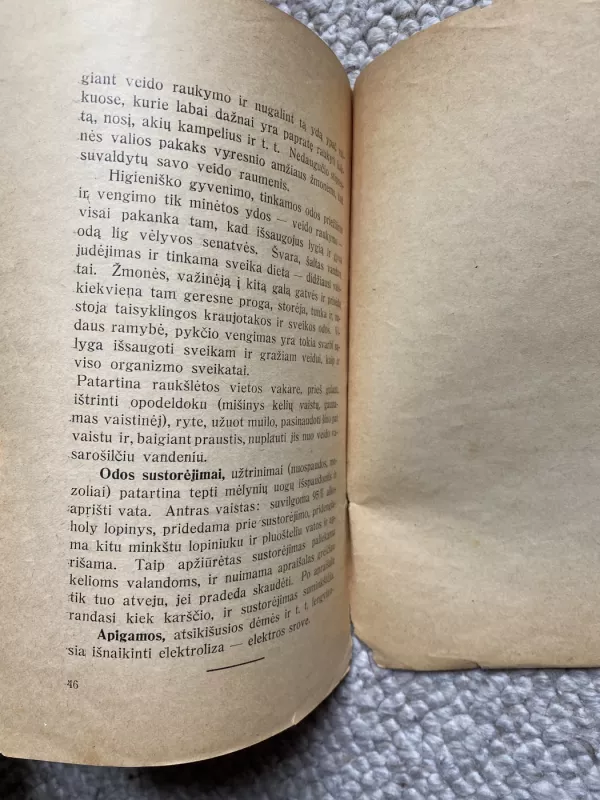 Kaip atgauti ir išsaugoti gražus veidas - D-RAS MED. STAN. BREYER'IS, knyga 4