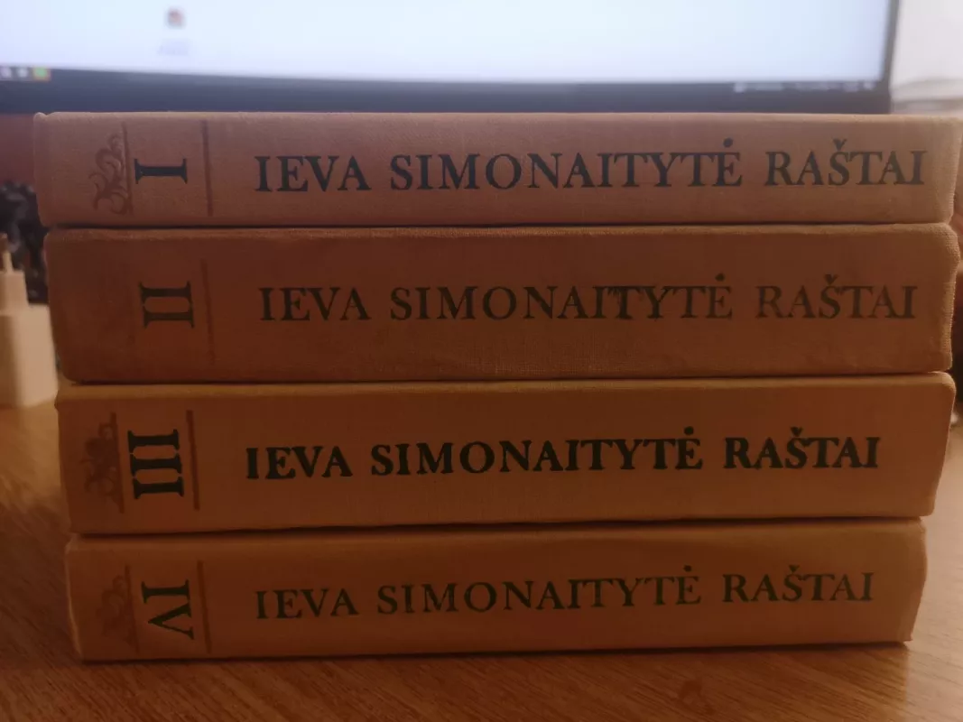 Raštai (4 tomai) - Ieva Simonaitytė, knyga 2