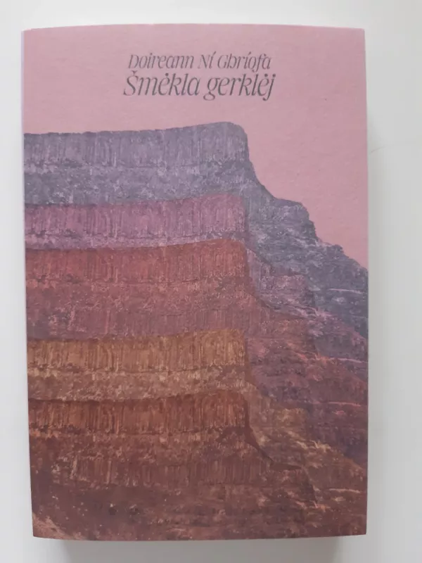Šmėkla gerklėj - Doireann Ní Ghríofa, knyga 2