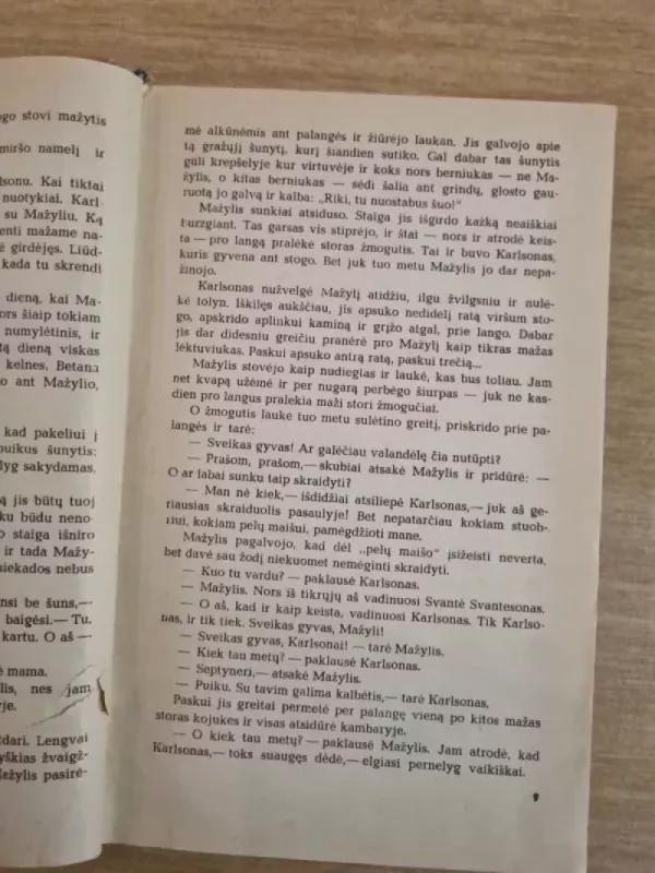 Mažylis ir Karlsonas, kuris gyvena ant stogo - ASTRIDA LINDGREN, knyga 5