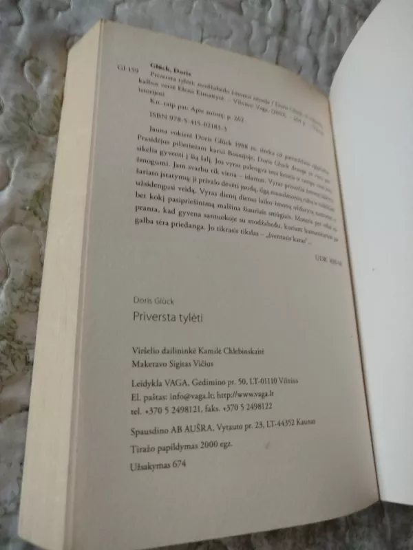 Priversta tyleti - Doris Glück, knyga 5
