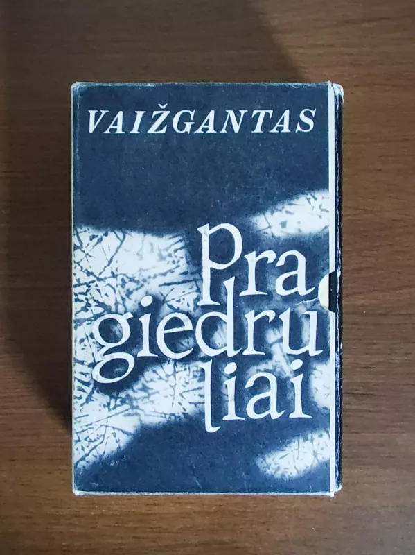 Pragiedruliai I - II dalys -  Vaižgantas, knyga 5