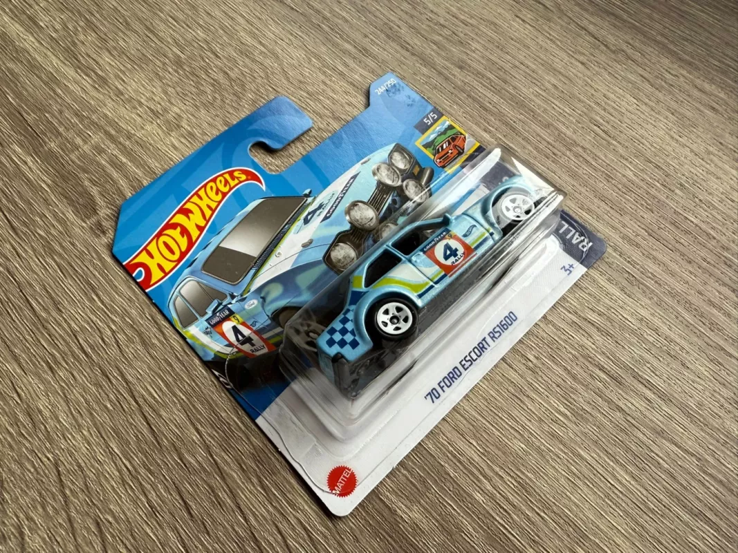 70 Ford Escort RS1600 Hot Wheels - , namai ir interjeras 3