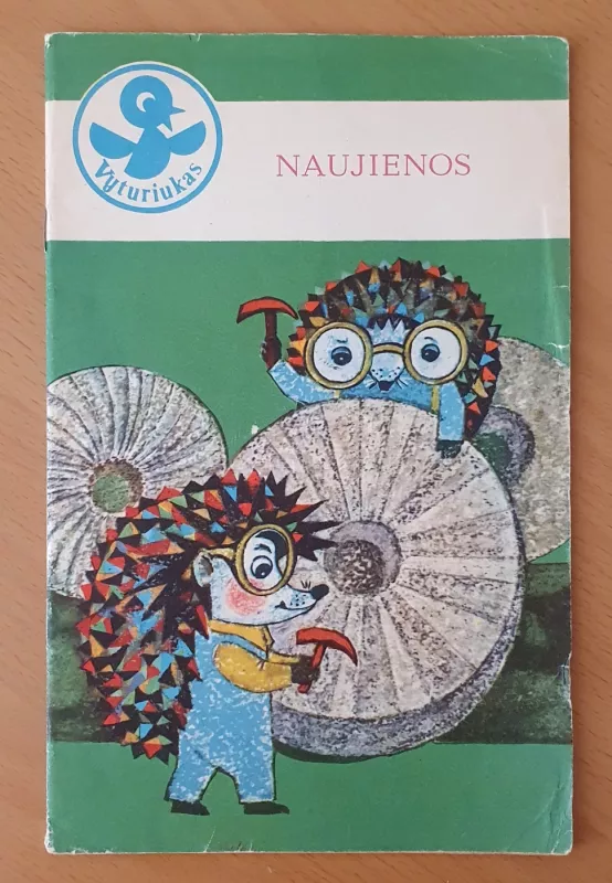 Naujienos - Autorių Kolektyvas, knyga 2