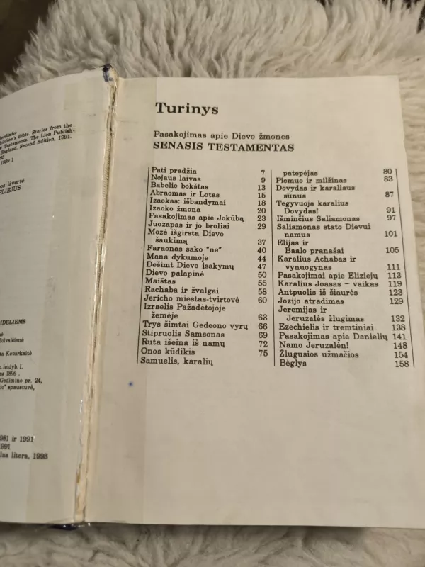 Biblija mažiems ir dideliems - Autorių Kolektyvas, knyga 3
