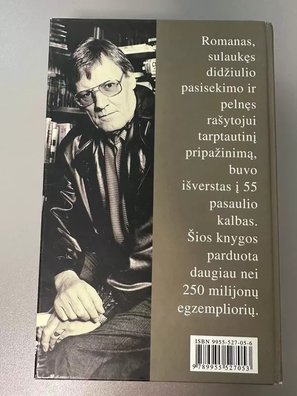 Erelis nusileido - Jack Higgins, knyga 5