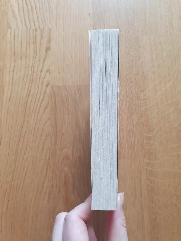 Tarp eilučių - Jayne Ann Krentz, knyga 5