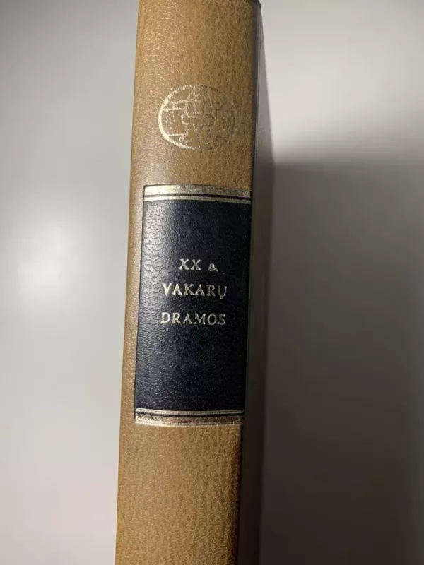 XX a. Vakarų dramos - Autorių Kolektyvas, knyga 2