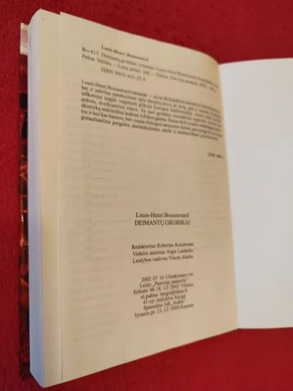 Deimantų grobikai - Louis-Henri Busenaras, knyga 5