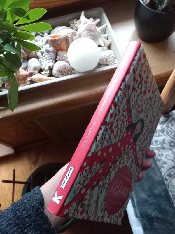 Kusama A Graphic Novel Elisa Macellari - Elisa Macellari, knyga 5