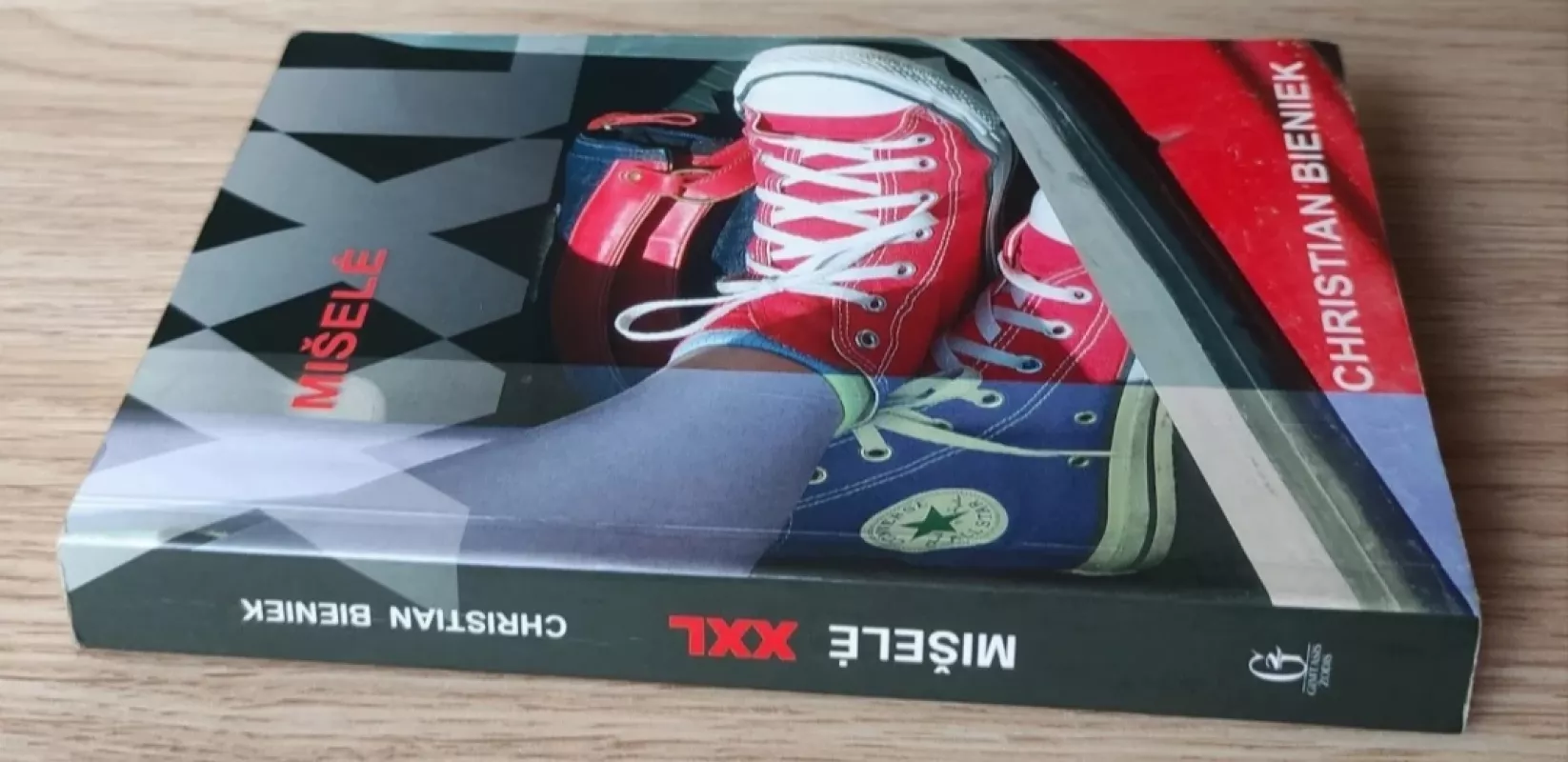 Mišelė XXL - Christian Bieniek, knyga 3