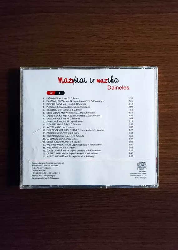 Yamaha muzikos mokykla - Mažyliai ir muzika (2xCD) - Neringa Lapinskienė, knyga 3