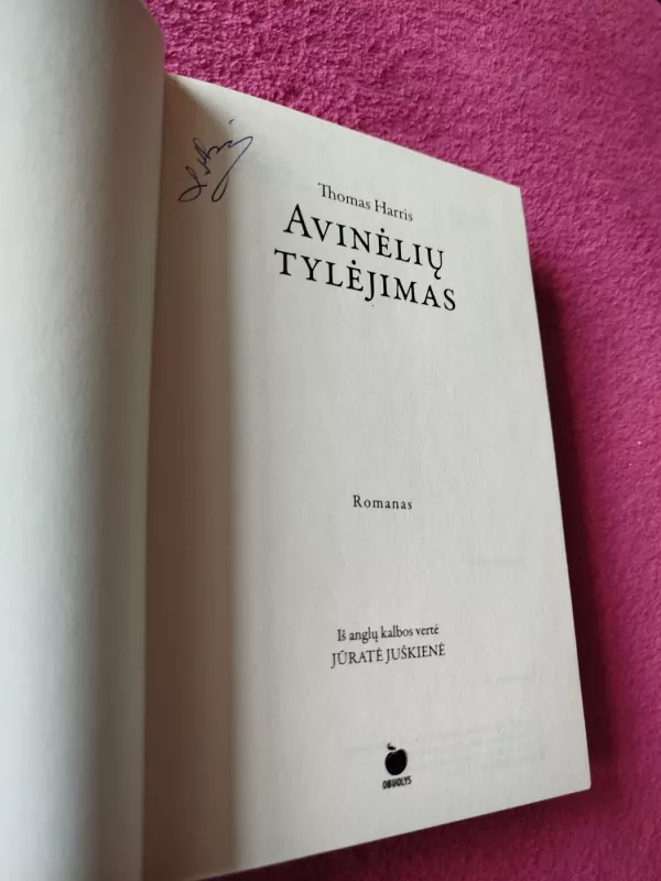 Avinėlių tylėjimas - Thomas Harris, knyga 3