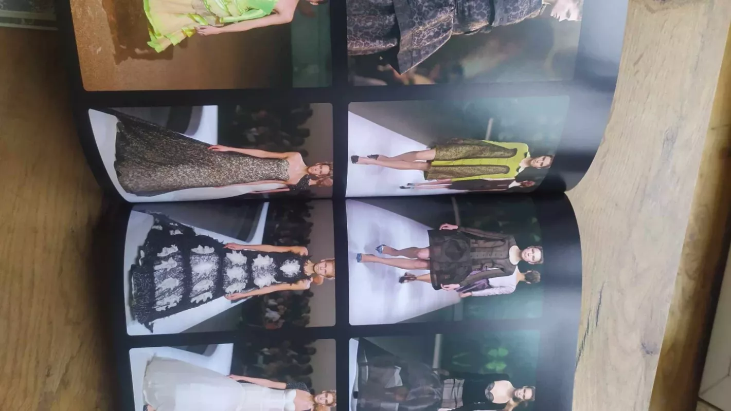 SKIN + BONES Parallel practices in Fashion and Architecture - Hudson Thames, knyga 3