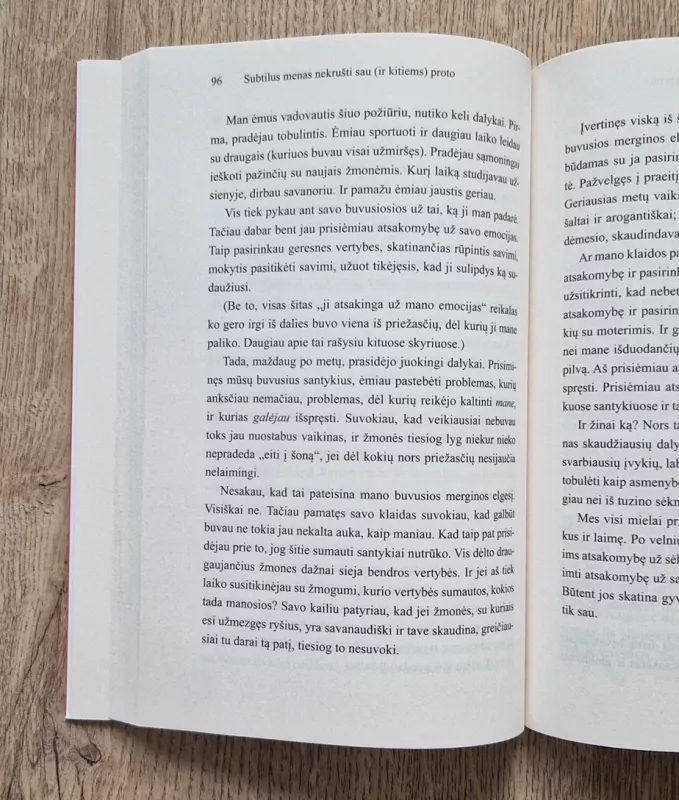 Subtilus menas nekrušti sau (ir kitiems) proto - Mark Manson, knyga 4