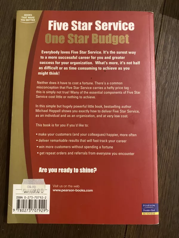 Five star service one star budget - Heppell, knyga 3