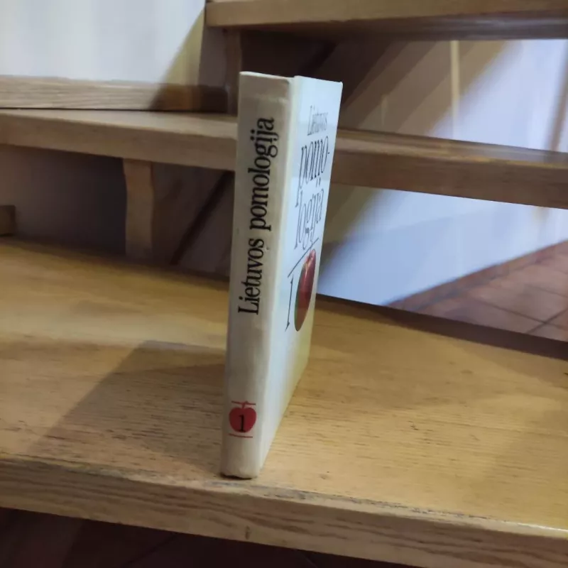 Lietuvos pomologija. 1 t. - V. Tuinyla, A.  Lukoševičius, A. V.  Bandaravičius, knyga 4