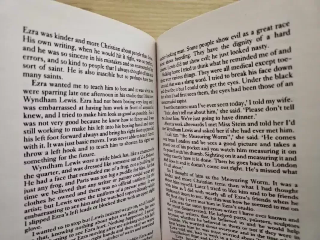 A Moveable Feast - Ernest Hemingway, knyga 4