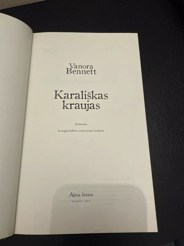 Karališkas kraujas - Vanora Bennett, knyga 3