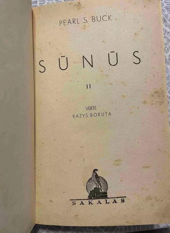 Sūnus II, 1938m. - Pearl S. Buck, knyga 2