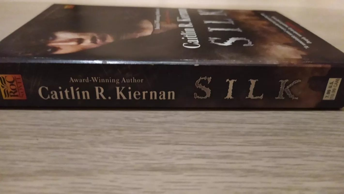 Silk - Caitlín R. Kiernan, knyga 4