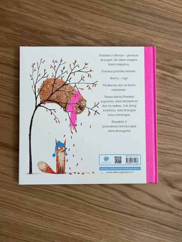 Eime slėpynių - Chris Naylor-Ballesteros, knyga 3