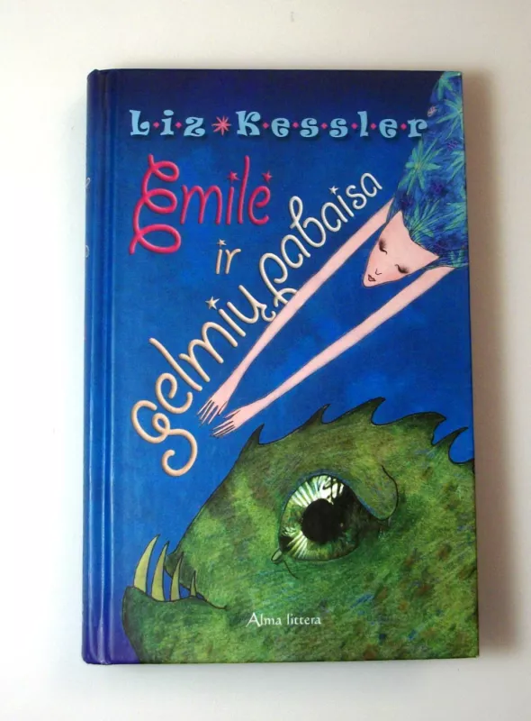 Emilė ir gelmių pabaisa - Liz Kessler, knyga 4
