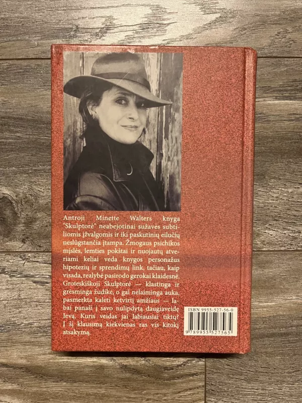 Skulptorė - Minette Walters, knyga 3