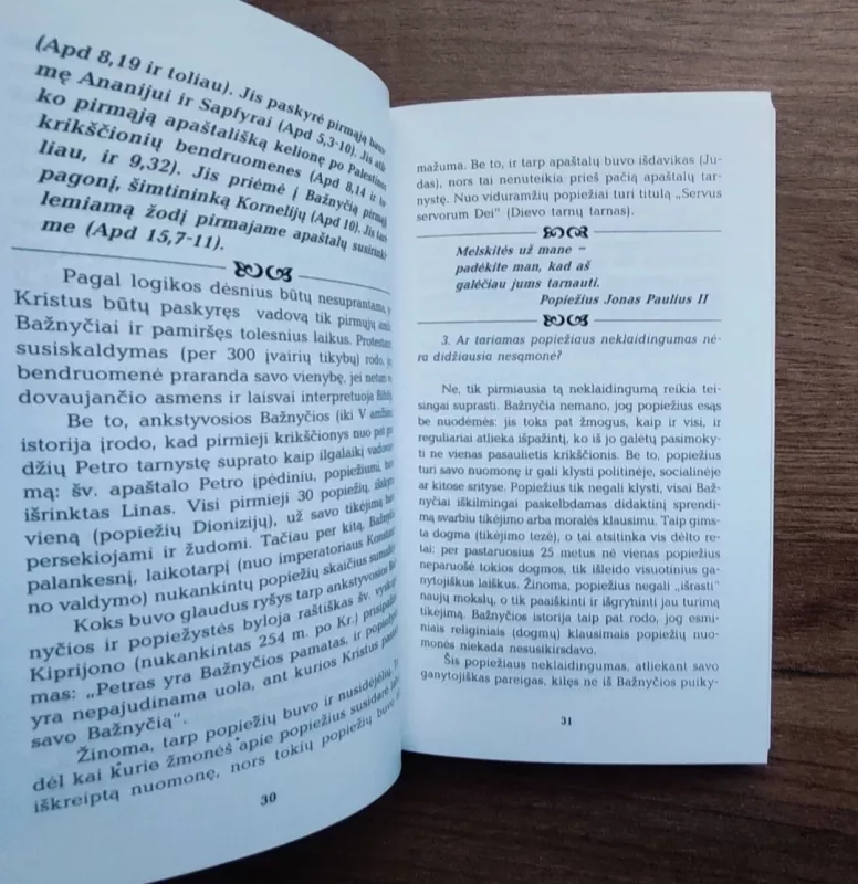 Eime kartu - Nihil Obstat, knyga 4