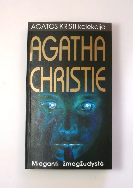 Mieganti žmogžudystė - Agatha Christie, knyga 4