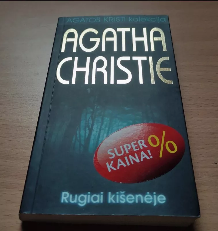 Rugiai kišenėje - Agatha Christie, knyga 4