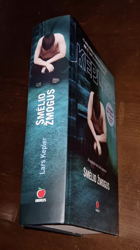 SMĖLIO ŽMOGUS - Lars Kepler , knyga 3