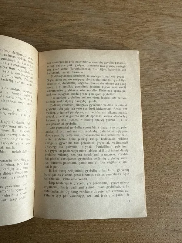 Mikroorganizmų vaidmuo žmogaus gyvenime - A. Joffe, knyga 5